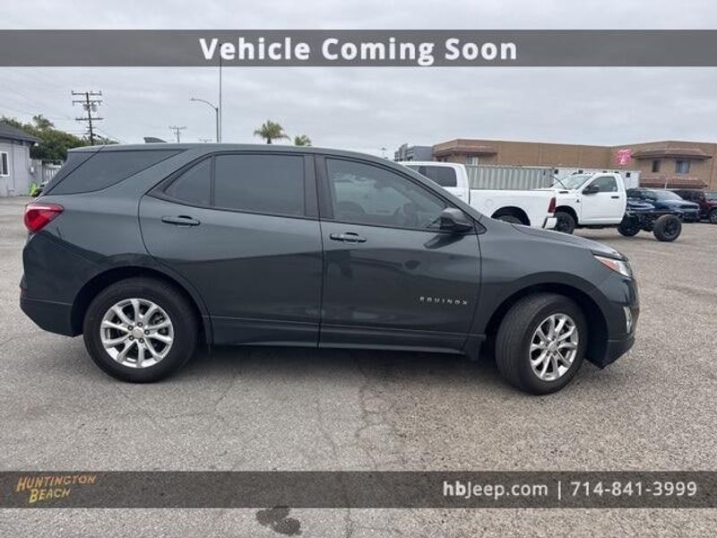 2020 Chevrolet Equinox LSImage 4