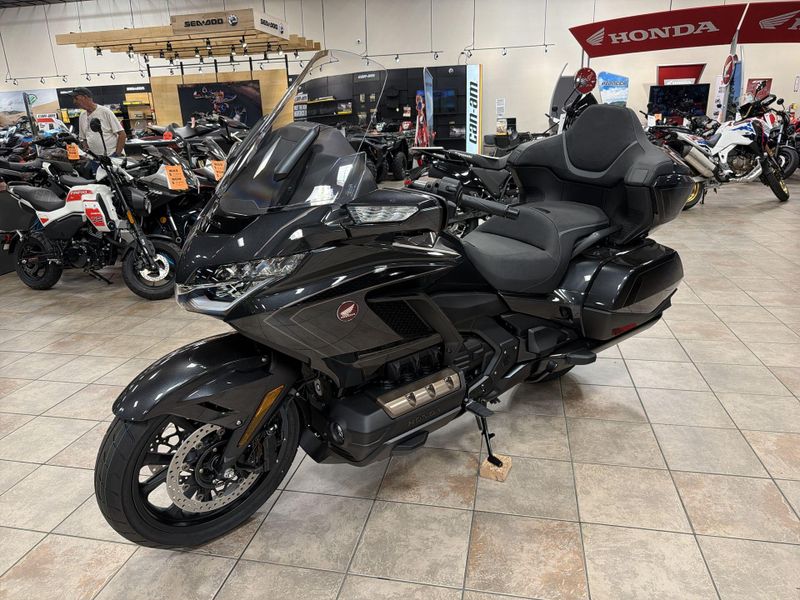 New 2026 Honda GOLDWING TOUR DCT Image 13