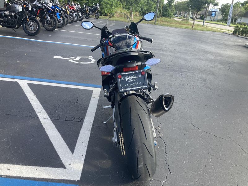 2026 BMW M 1000 RR