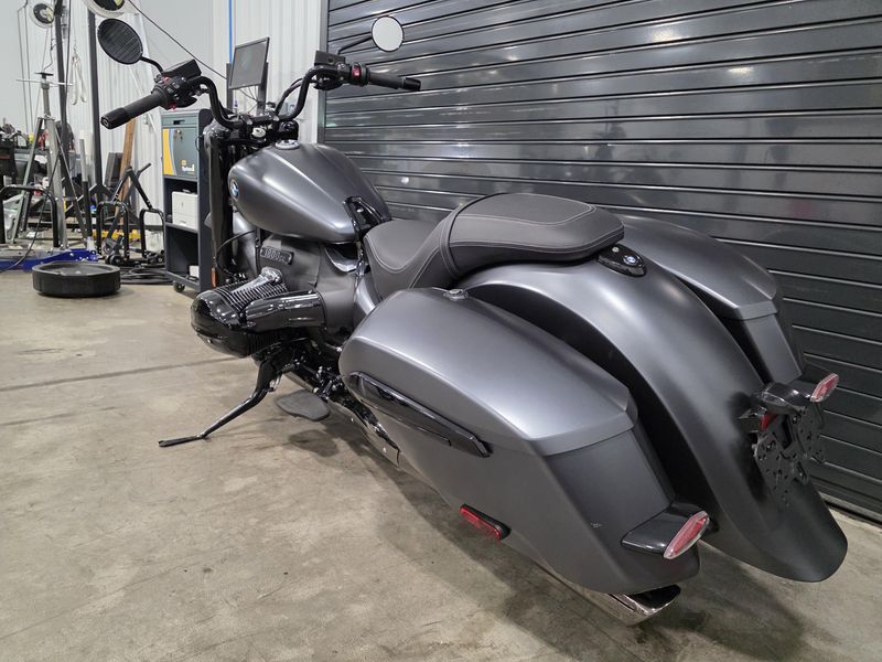 2024 BMW R 18 Roctane