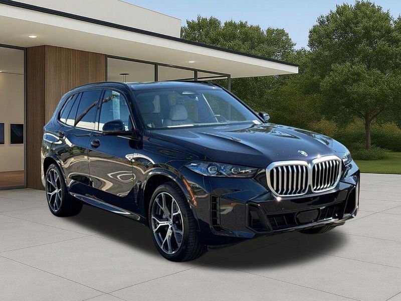 Used 2024 BMW X5 xDrive40iImage 6