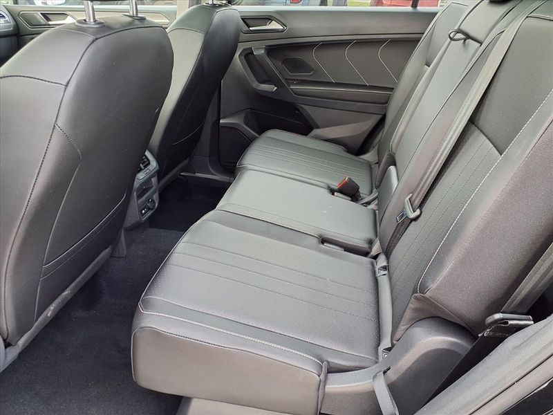 Used 2022 Volkswagen Tiguan 2.0T SEImage 17