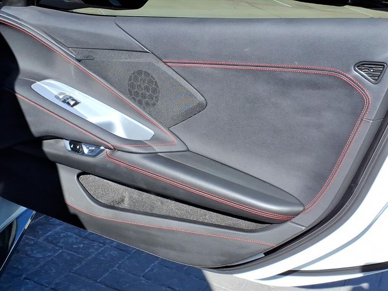 Used 2021 Chevrolet Corvette StingrayImage 7