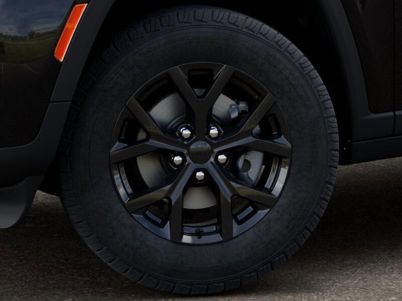 New 2026 Jeep Grand Cherokee L Laredo Altitude 4x4Image 8