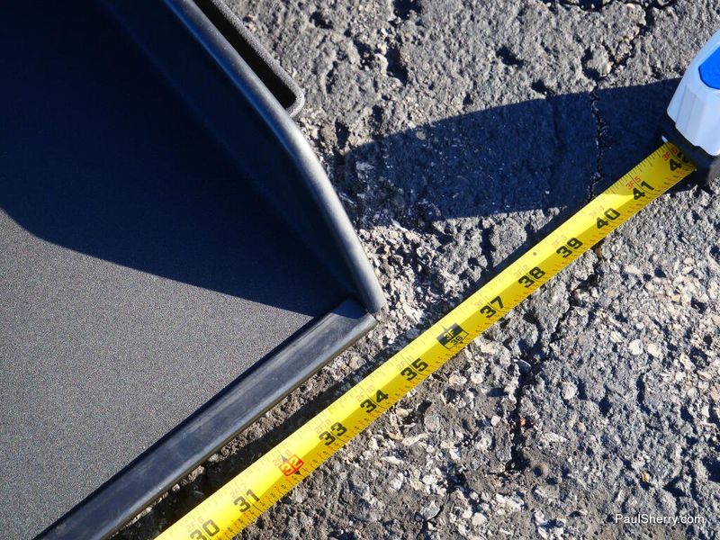 New 2026 Chrysler Voyager LX