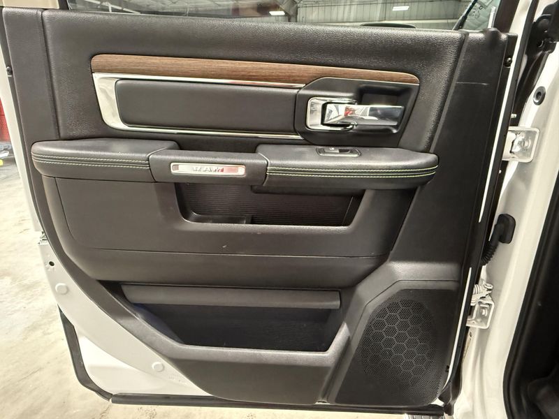 Used 2015 RAM 1500 LaramieImage 16