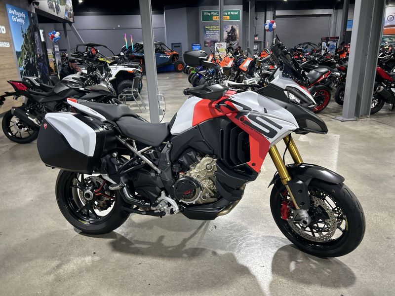 Used 2025 Ducati MULTISTRADA V4 RS Image 11