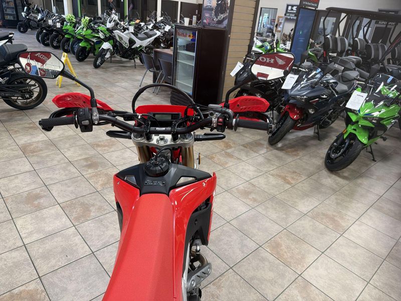 New 2026 Honda CRF450RL Image 25