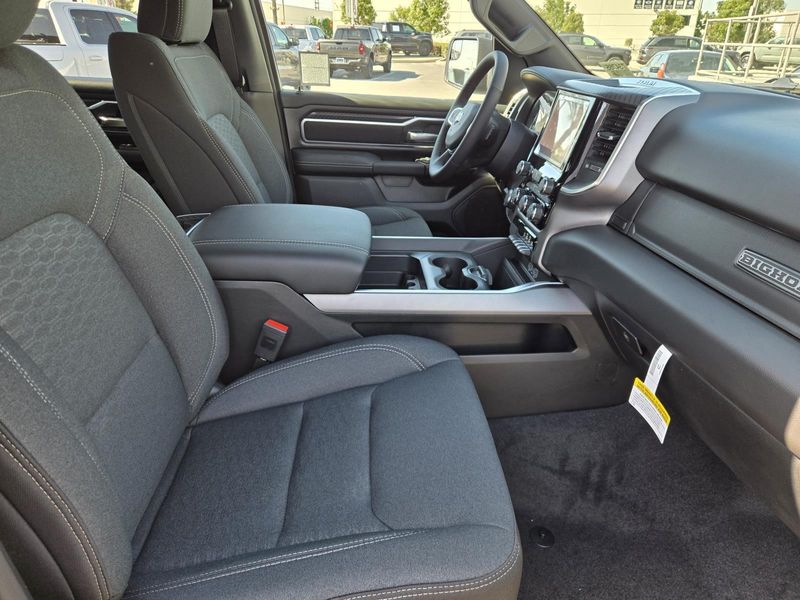 New 2026 RAM 1500 Big Horn Crew Cab 4x2 5'7' Box