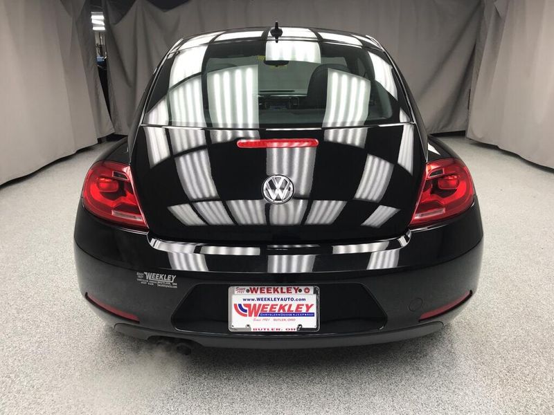 Used 2015 Volkswagen Beetle 1.8T w/SunImage 3