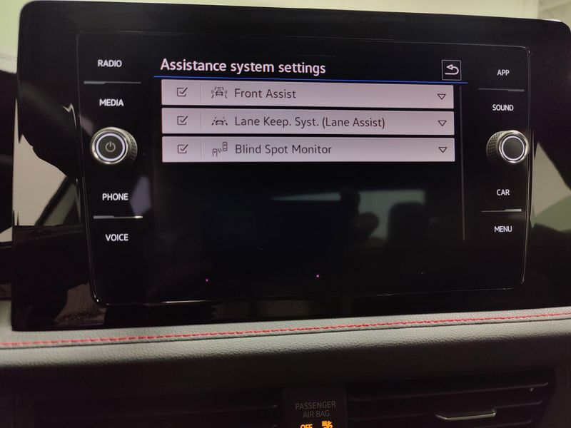2025 Volkswagen Jetta GLI Autobahn w/Sunroof & Beats AudioImage 7