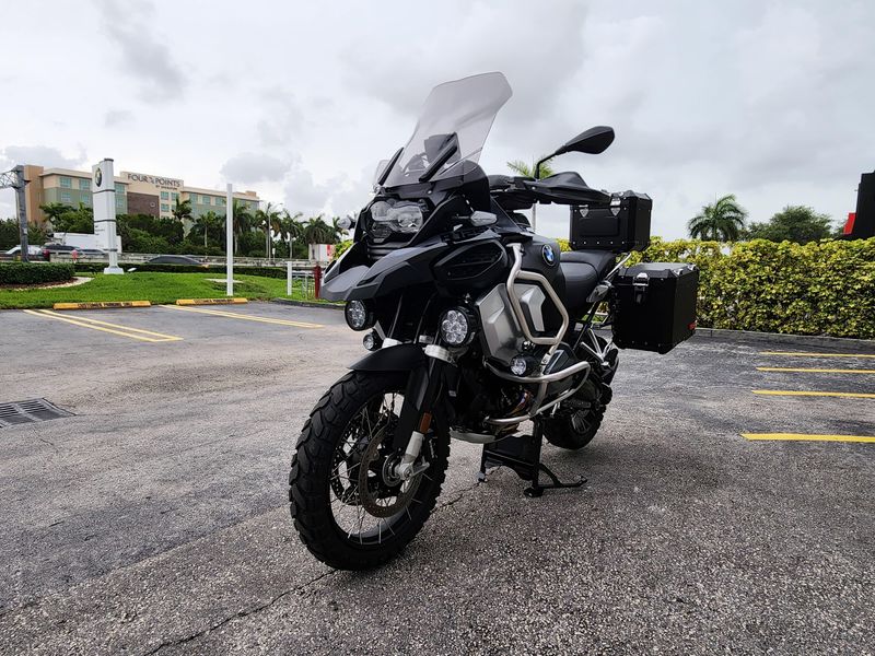 2021 BMW R 1250 GS Adventure Image 3