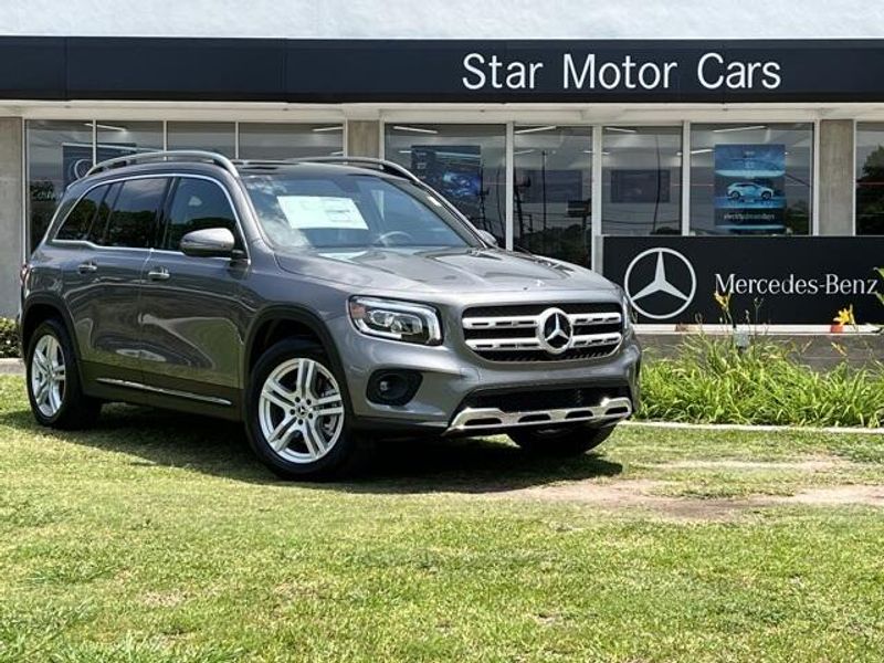 2023 Mercedes-Benz GLB 250Image 1