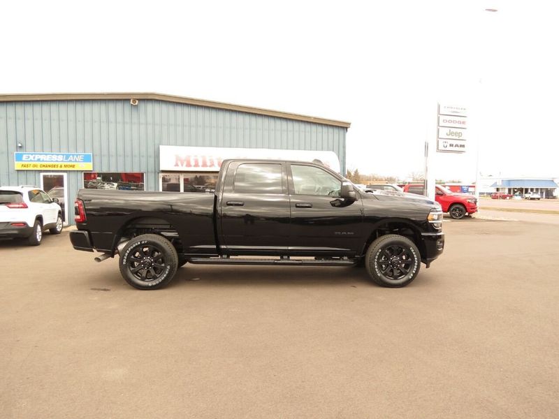 2024 RAM 2500 Laramie Crew Cab 4x4 6