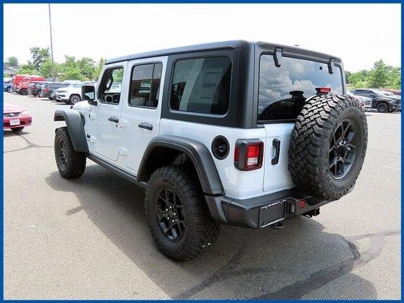 New 2025 Jeep Wrangler WillysImage 5