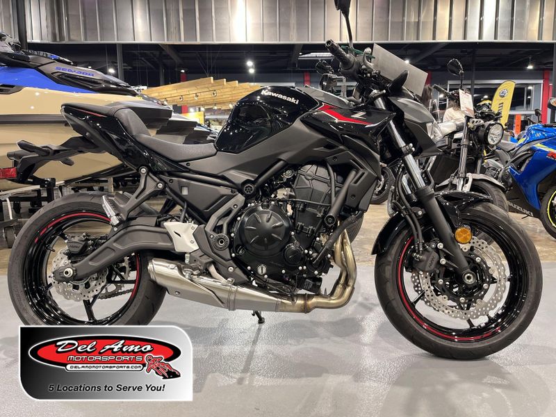 New 2025 Kawasaki Z650 Image 1