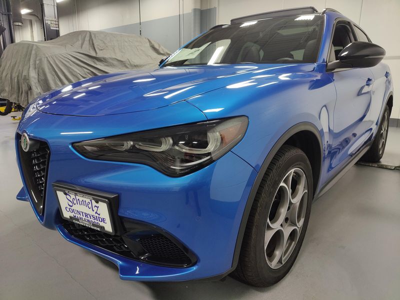 New 2025 Alfa Romeo Stelvio AwdImage 11