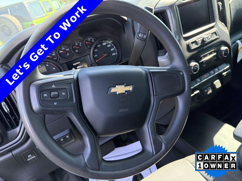 Used 2022 Chevrolet Silverado 3500HD Chassis Work TruckImage 25