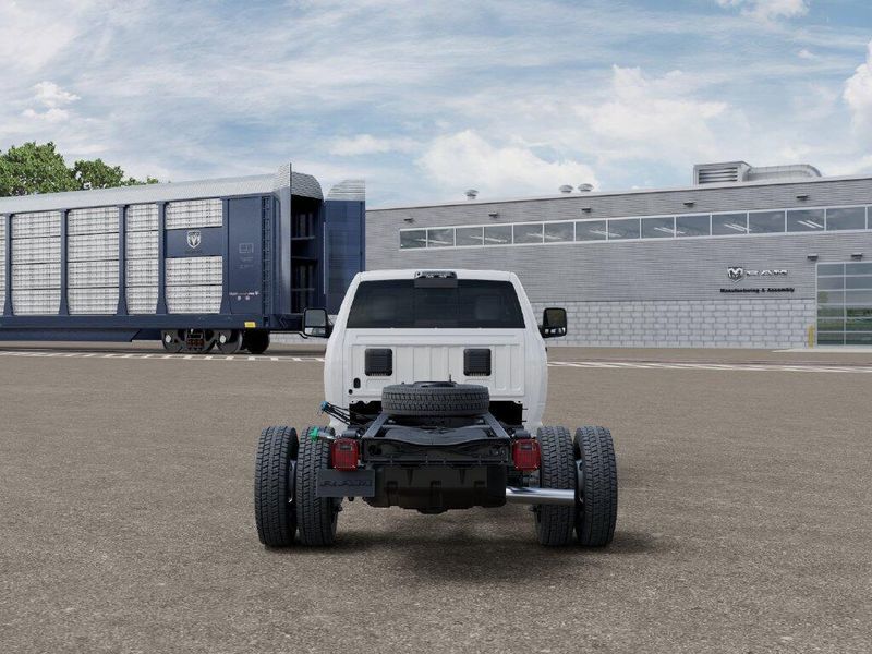 New 2027 RAM 4500 Tradesman Chassis Regular Cab 4x4 84