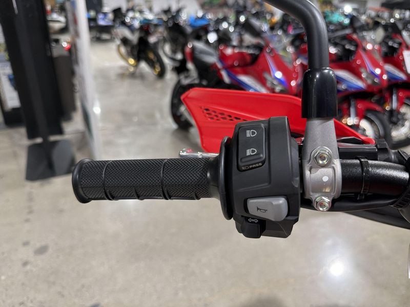 New 2026 Honda CRF450RL Image 22
