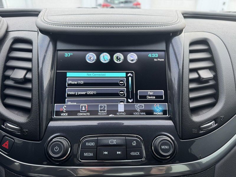 2019 Chevrolet Impala LTImage 22