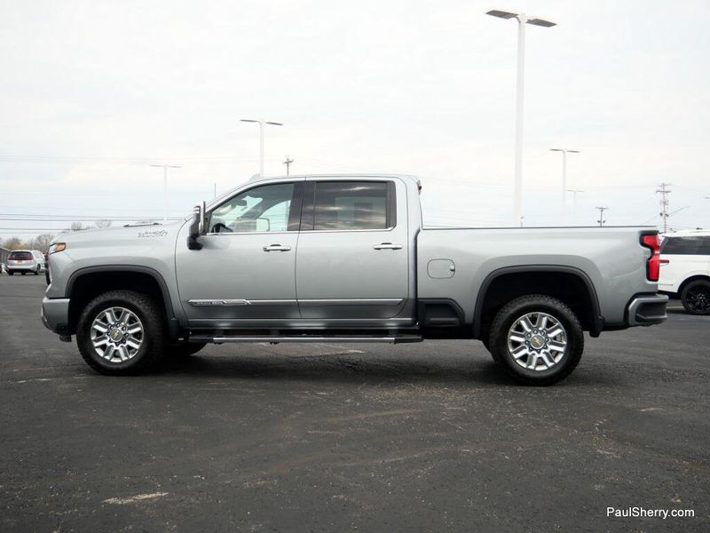 Used 2024 Chevrolet Silverado 2500HD High Country