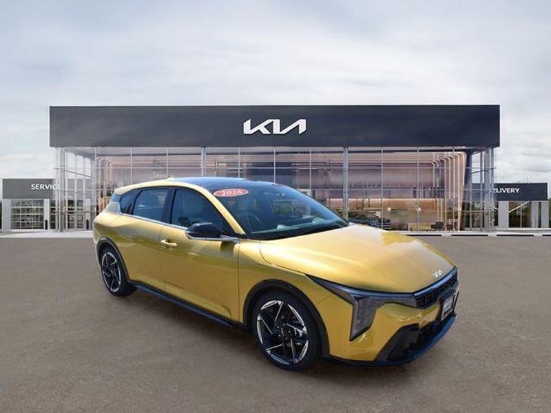 New 2026 Kia K4 GT-LineImage 11