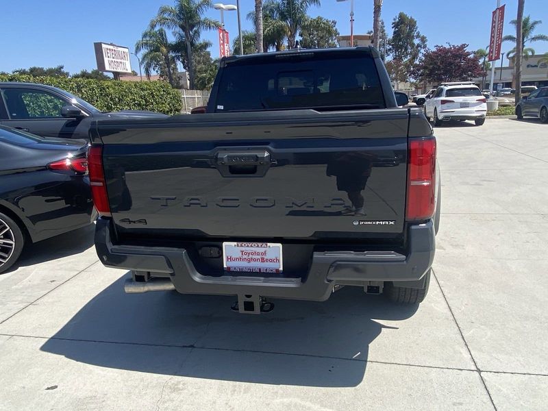 2024 Toyota Tacoma TRD Sport HybridImage 5