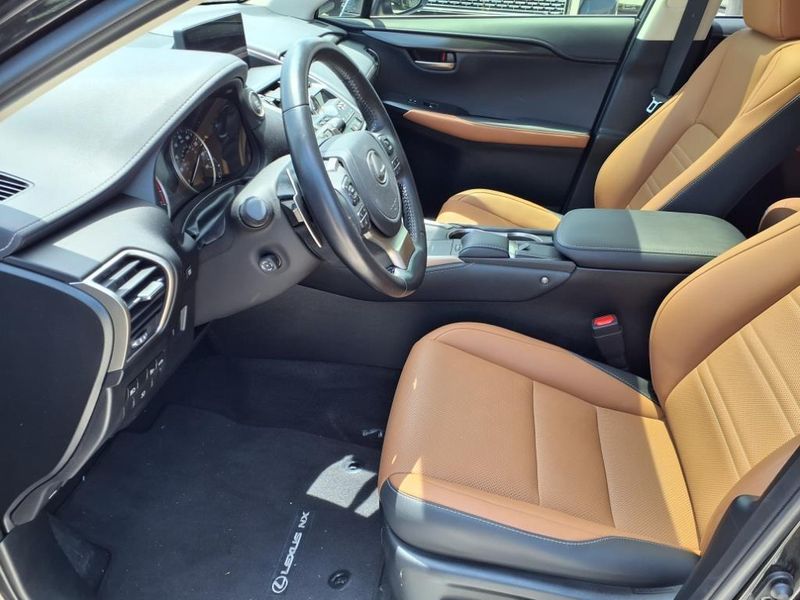 2021 Lexus NX 300 BaseImage 21
