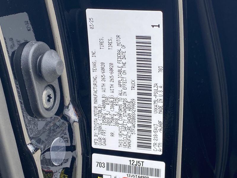 2025 Toyota Tundra LimitedImage 21
