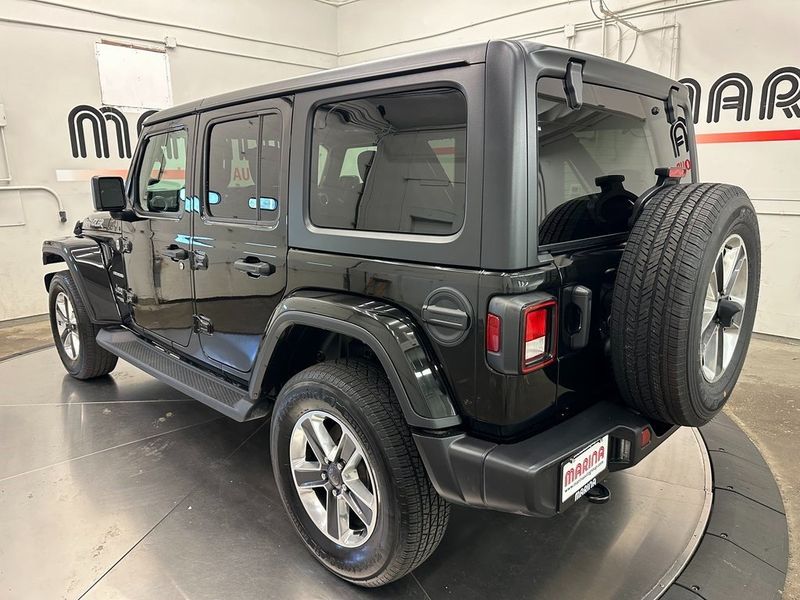 2021 Jeep Wrangler Unlimited SaharaImage 12