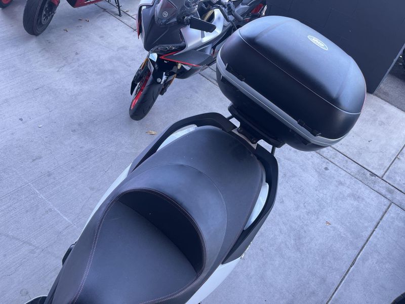 Used 2018 Sanyang CITYCOM 300I Image 12