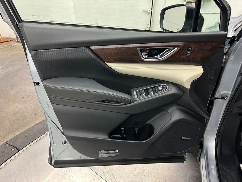 2021 Subaru Ascent TouringImage 19