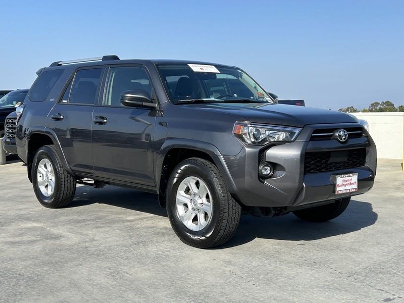 2023 Toyota 4Runner SR5Image 2