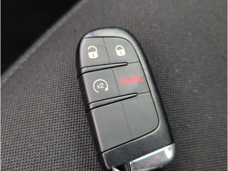 Used 2023 Jeep Renegade TrailhawkImage 19