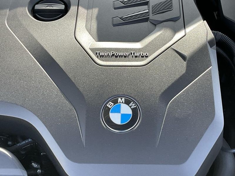 2021 BMW 3 Series 330iImage 33