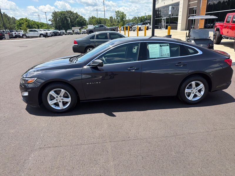 Used 2023 Chevrolet Malibu LSImage 23