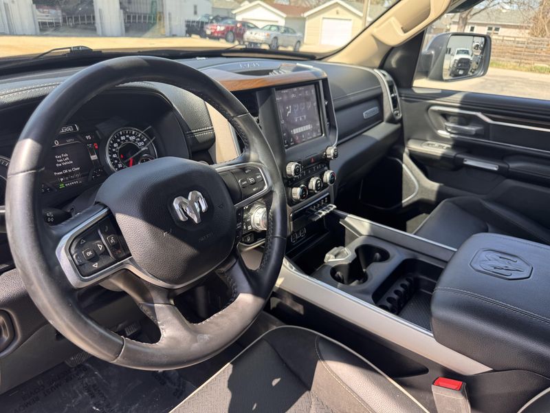 2021 RAM 1500 LaramieImage 10