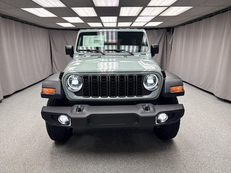 New 2027 Jeep Wrangler 4-door Sport SImage 5
