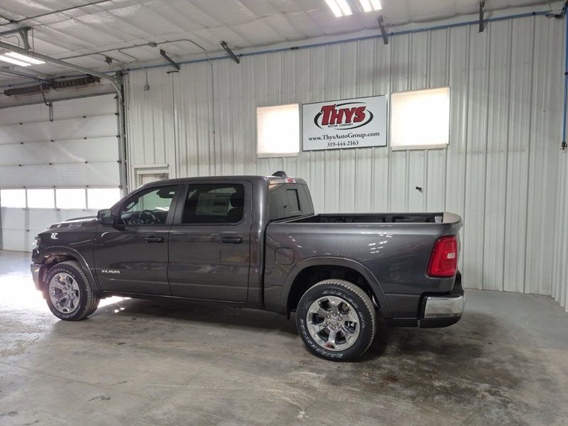 2025 RAM 1500 Big Horn Crew Cab 4x4 5