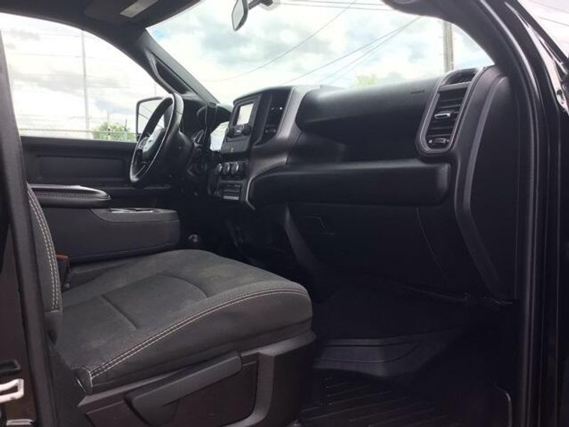 2023 RAM 2500 TradesmanImage 16