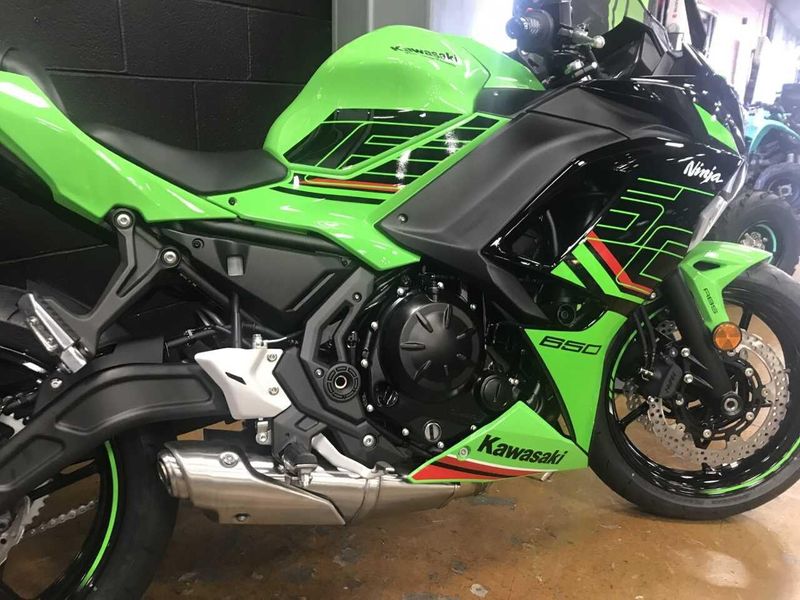 Used 2024 Kawasaki NINJA 650 Image 5