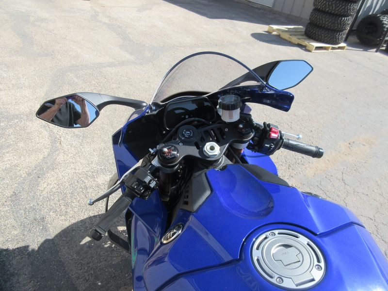 NEW 2026 YAMAHA YZF-R1 Image 19