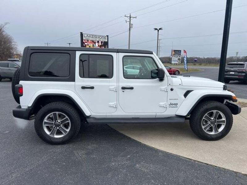 2021 Jeep Wrangler Unlimited SaharaImage 8