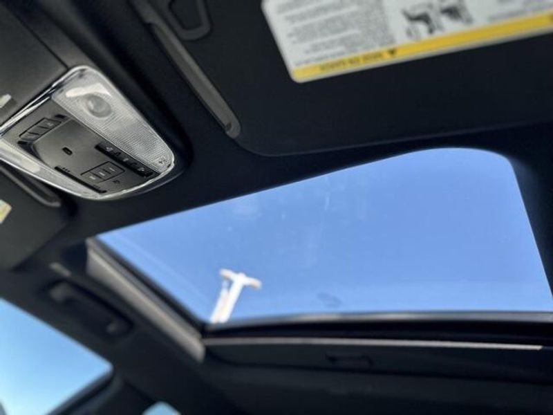 Used 2023 Dodge Charger SRT Hellcat WidebodyImage 18