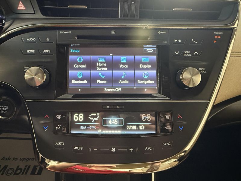 Used 2018 Toyota Avalon LimitedImage 34