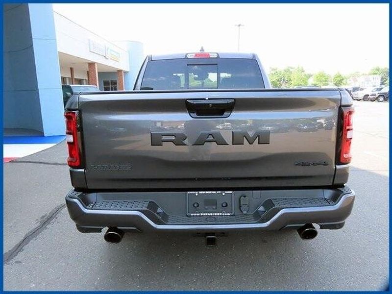 2025 RAM 1500 LaramieImage 5