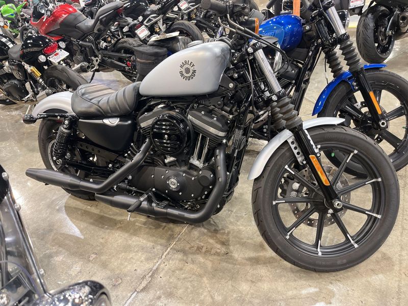 Used 2020 Harley-Davidson SPORTSTER IRON 883 Image 5