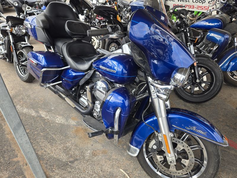 USED 2015 HARLEY ELECTRA GLIDE ULTRA LIMITED Image 1
