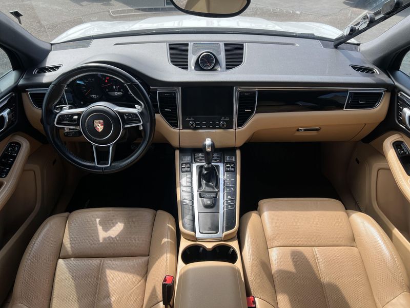 Used 2017 Porsche Macan BaseImage 20